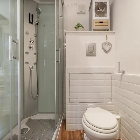 Apartment Capo Le Case Rome