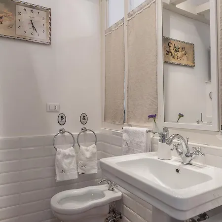 Apartment Capo Le Case