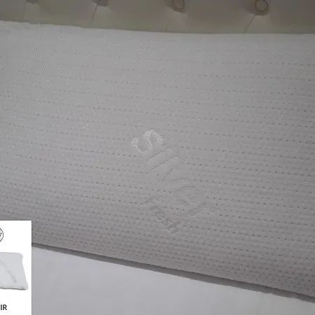 Alojamento de Acomodação e Pequeno-almoço Luxury Savini 2*