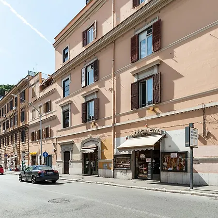 Vatican Stemar Apartment Apartment *