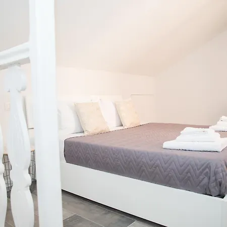 Villa Suityrhome Rionemonti16 Rome
