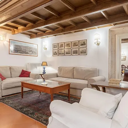 Campitelli Fascinating Apartment *