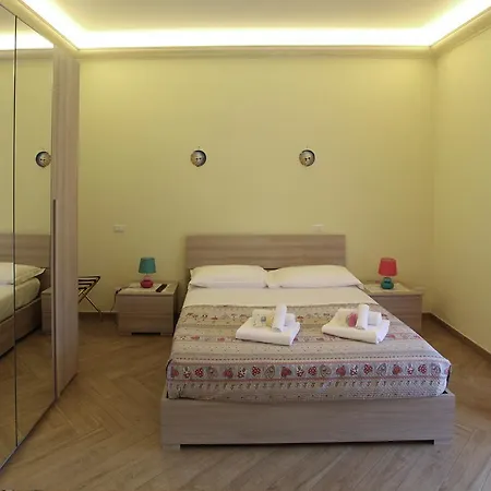 Apartment Holidays House Marconi Rome