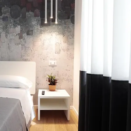 Suite Inn Rome Pensión Roma
