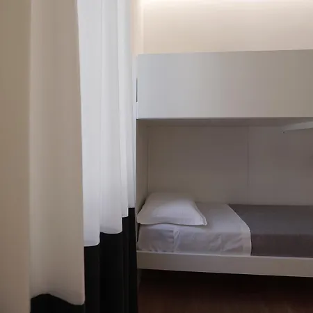Pensión Suite Inn Rome 3*
