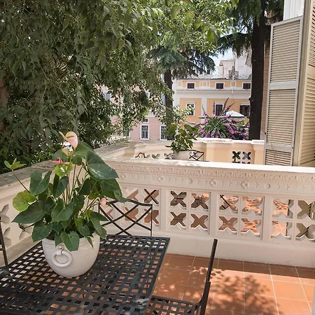 Delle Rose Hotel 3*