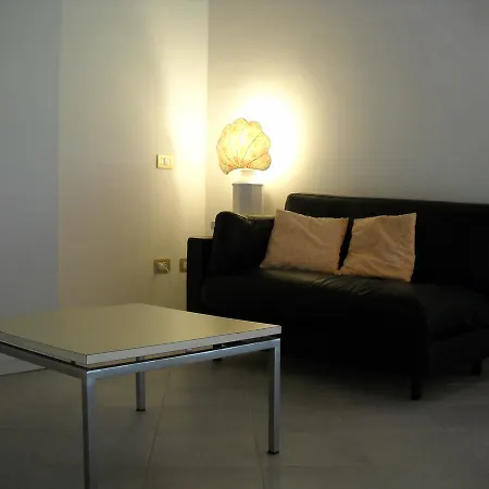 Tiberina 381 *