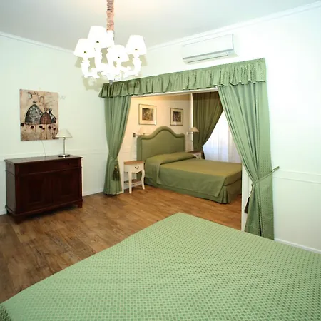 Gasthof Residenza Ponte Sant'angelo 2*
