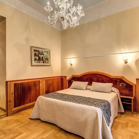 Maison d'hôtes Relais Conte Di Cavour De Luxe 2*