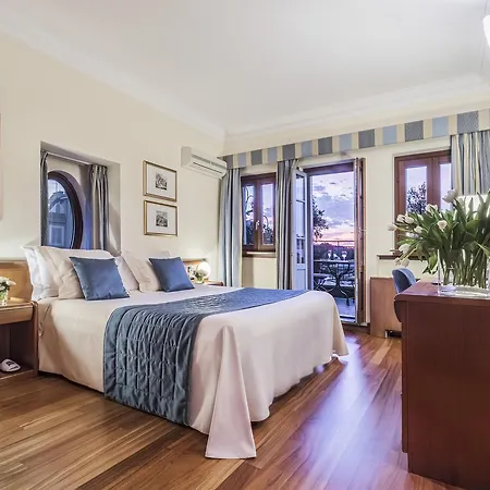 Hotel Ponte Sisto 4*