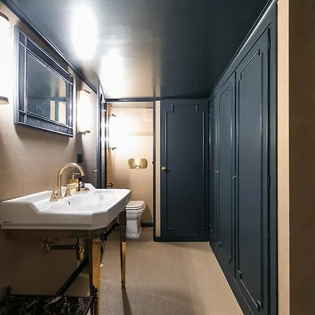 Holiday home Luxurious Loft Facing The Pantheon Rome