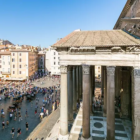 Luxurious Loft Facing The Pantheon Holiday home Rome