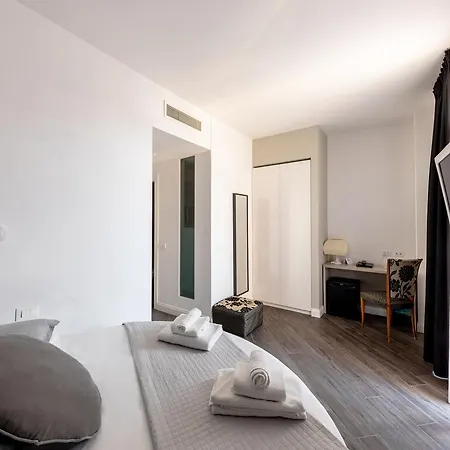 Blue Luxury Guest house 2*