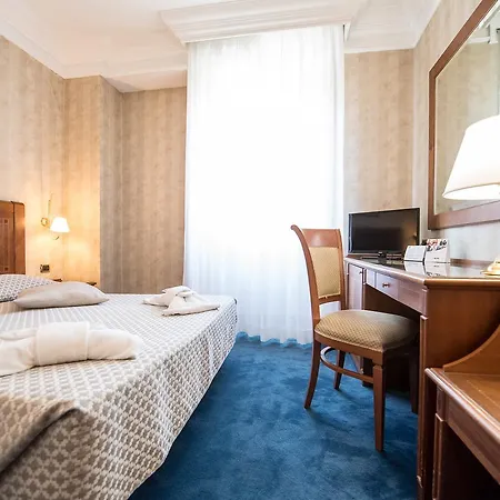 Hotel Quality Nova Domus 4*