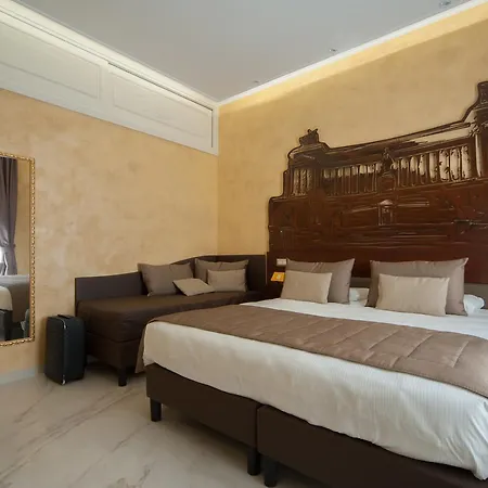 Maison Tritone 4* Řím