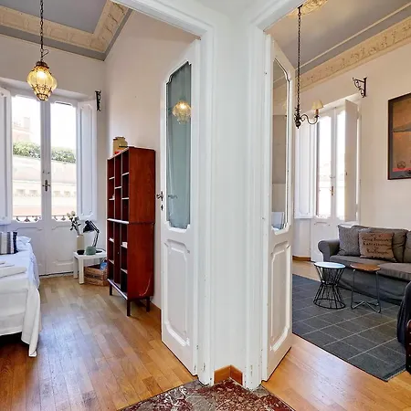 Spagna Penthouse Apartment *