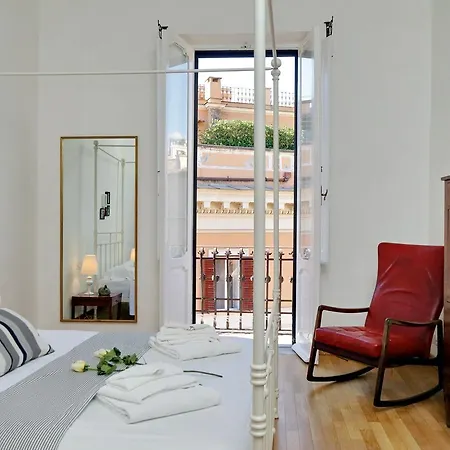 Spagna Penthouse Apartment