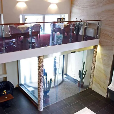 Quality Nova Domus Hotel