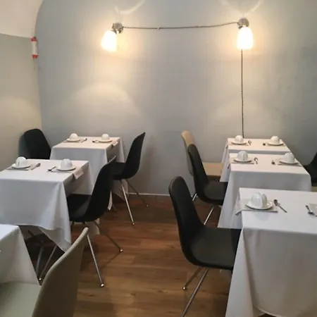 Dimora Storica Urbana Guest house