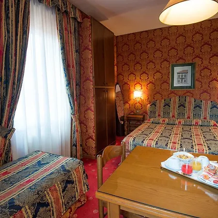 Ponte Bianco 3* 로마