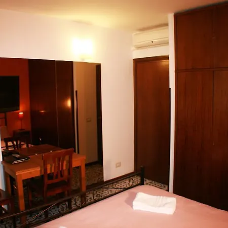 Macao 2* Roma