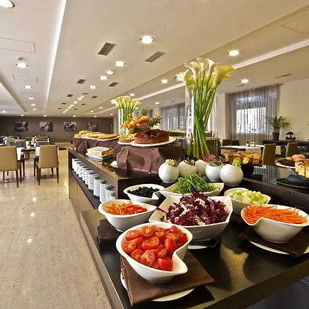 Eurostars Aeterna Hotel