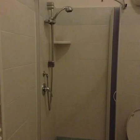 Maikol Family Guest house Rome