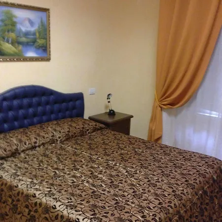 Guest house Maikol Family 2*