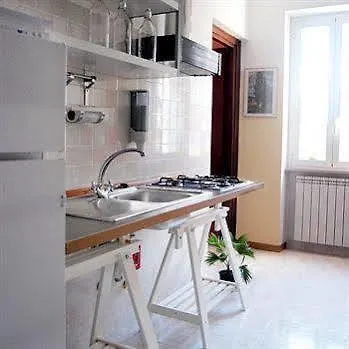 Abbraccia Morfeo 3* Roma