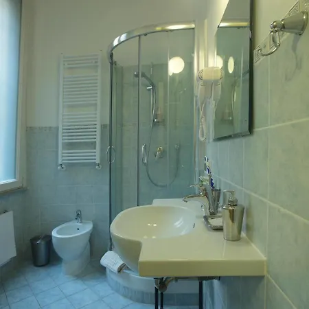 Guest house In 2000