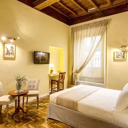 Terrace Pantheon Relais Hotel
