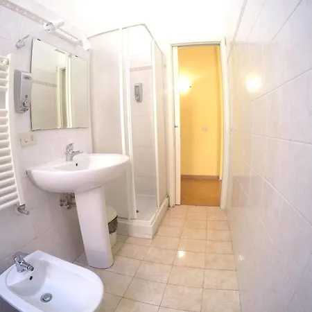 Ambra Jovinelli Hotel