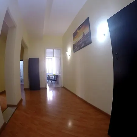 Ambra Jovinelli Hotel 3*
