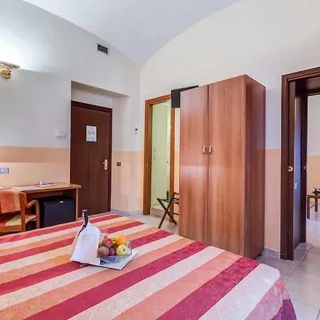 Domus Carmelitana Hotel