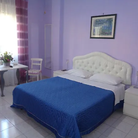Interno 9 2*