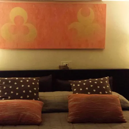 Kiara Hotel 2*