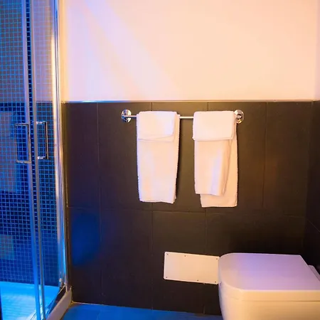 Chroma Exy - Chroma Italy Guest house
