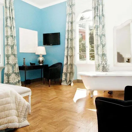 Linneo Hotel 3*