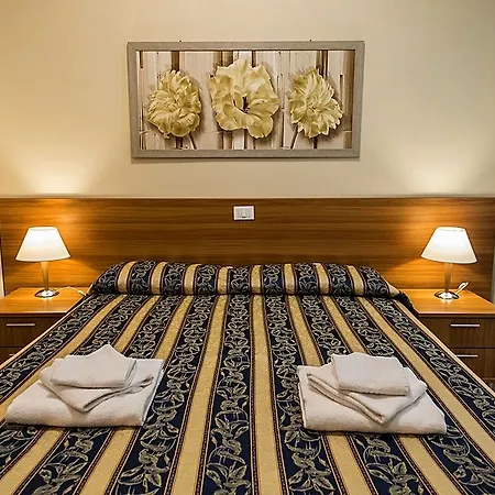 Bed & Breakfast Al Centro Storico Di 3*
