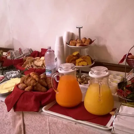 Priscilla Hotel 3*