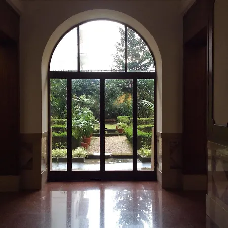 Tata Bed & Breakfast Rome