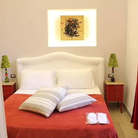 Town House Spagna 2*