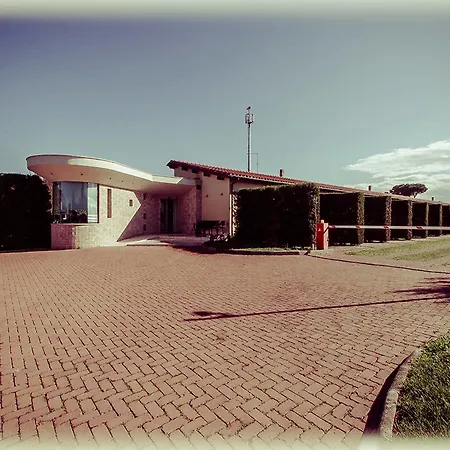 Ways Garden & Leisure Hotel Roma