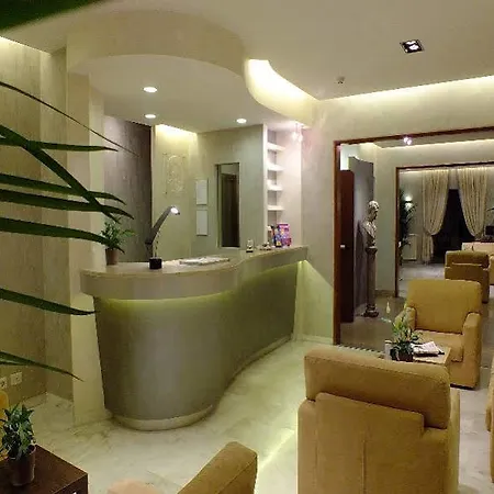 Hotel Consul