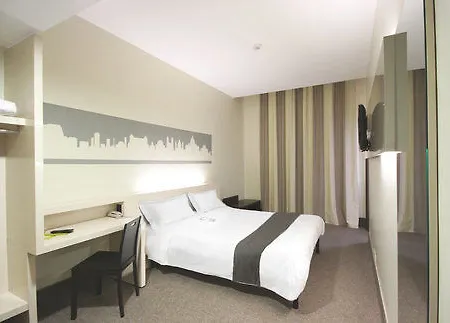 Trastevere Hotel 3*