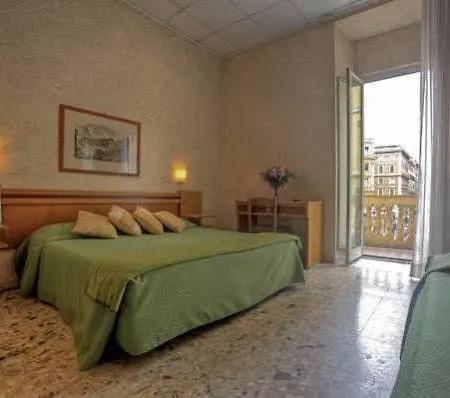 Embassy Hotel 3*