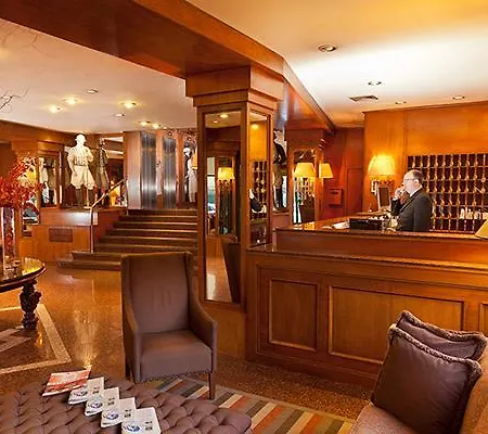 Hotel Polo 4*