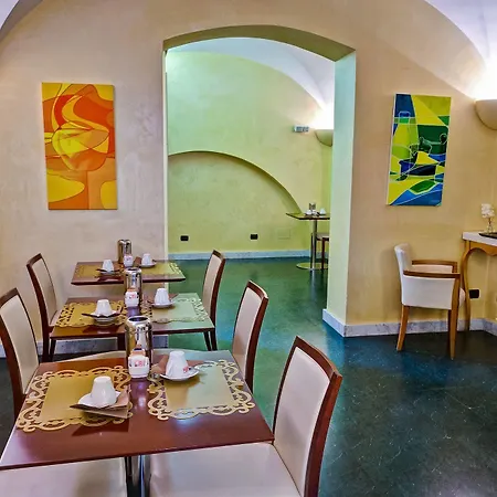 Crosti 3* Rome