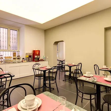 Continentale Hotel 2*