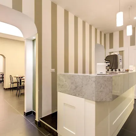 Continentale Hotel 2*